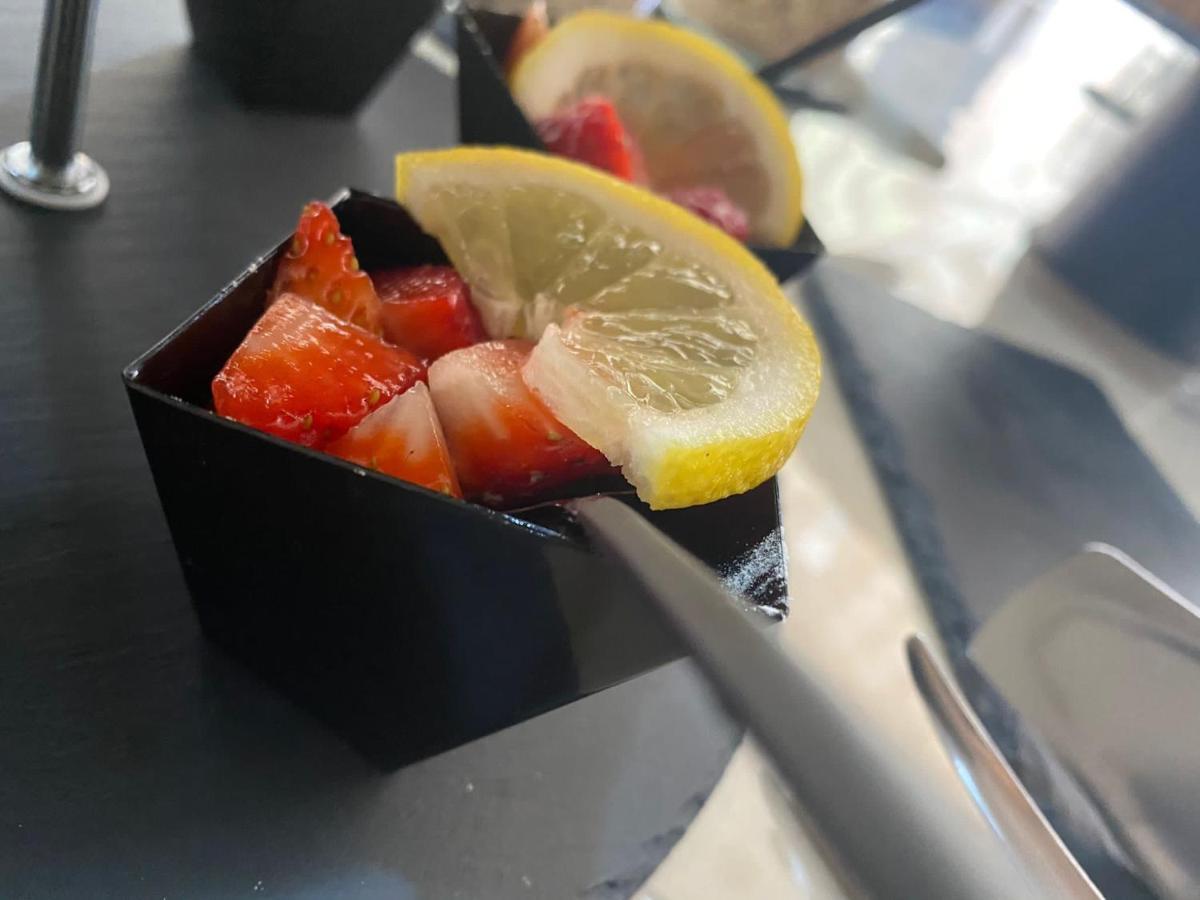 Hotel Levante Convenzionato Oltremare E Italia In Miniatura Riccione Eksteriør bilde